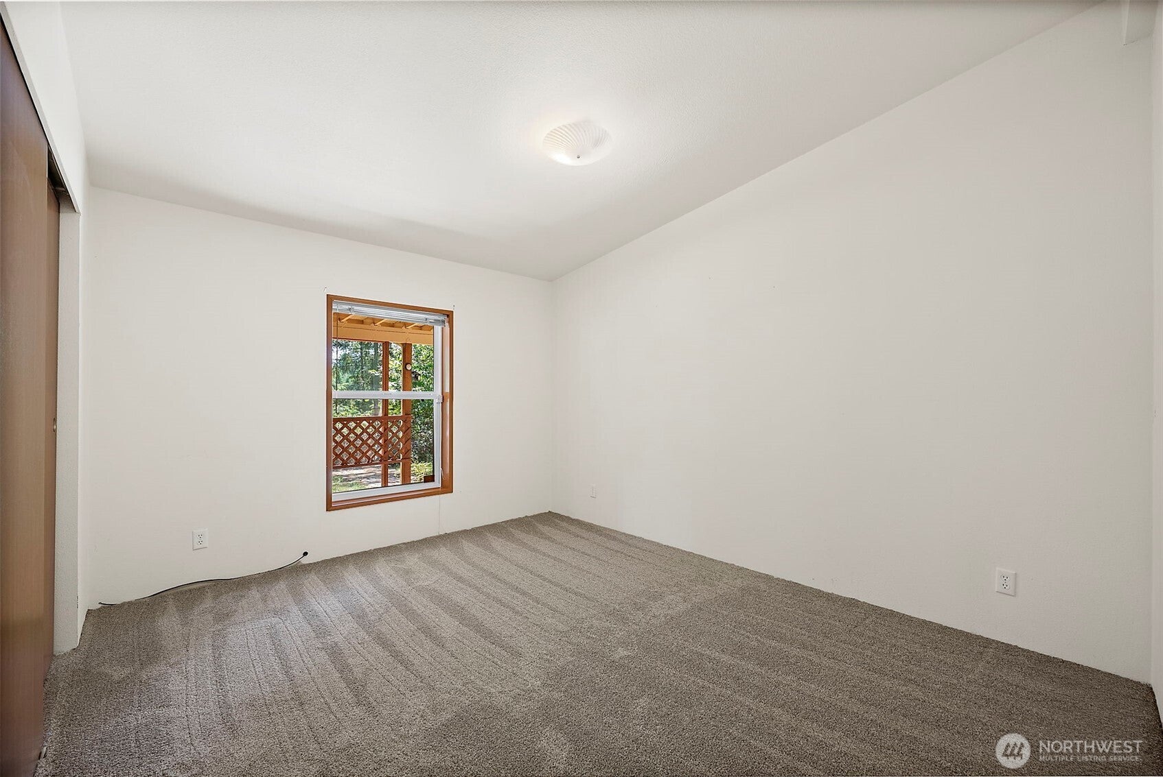 Port Orchard, Washington, 98637, United States, 3 Bedrooms Bedrooms, ,1 BathroomBathrooms,Residential,For Sale,1919682