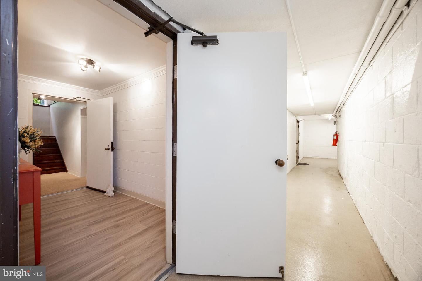 DEVON, Pennsylvania, 19333, United States, 2 Bedrooms Bedrooms, ,3 BathroomsBathrooms,Residential,For Sale,1980248