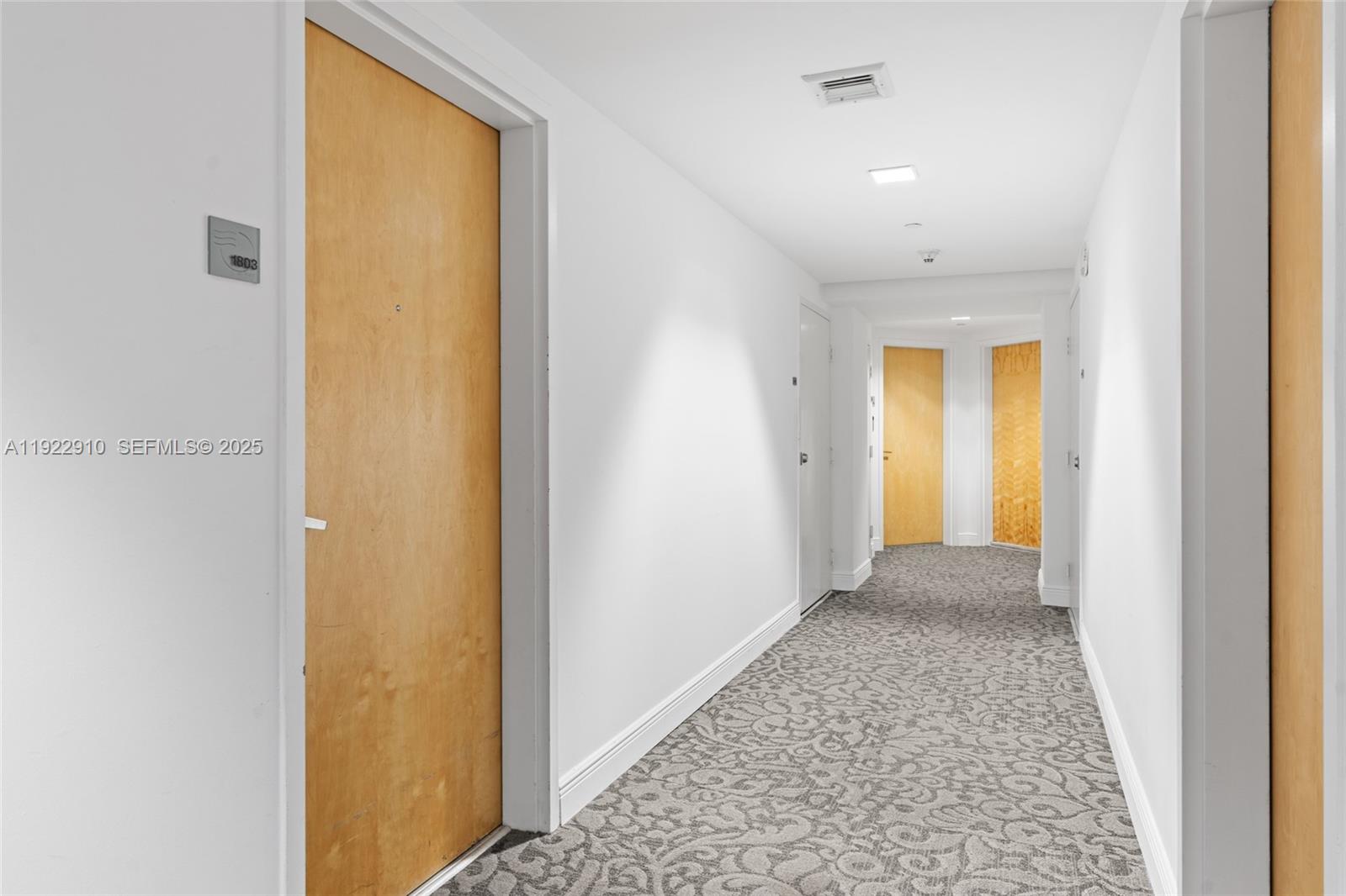 Miami, Florida, 33130, United States, 2 Bedrooms Bedrooms, ,2 BathroomsBathrooms,Residential,For Sale,2000565