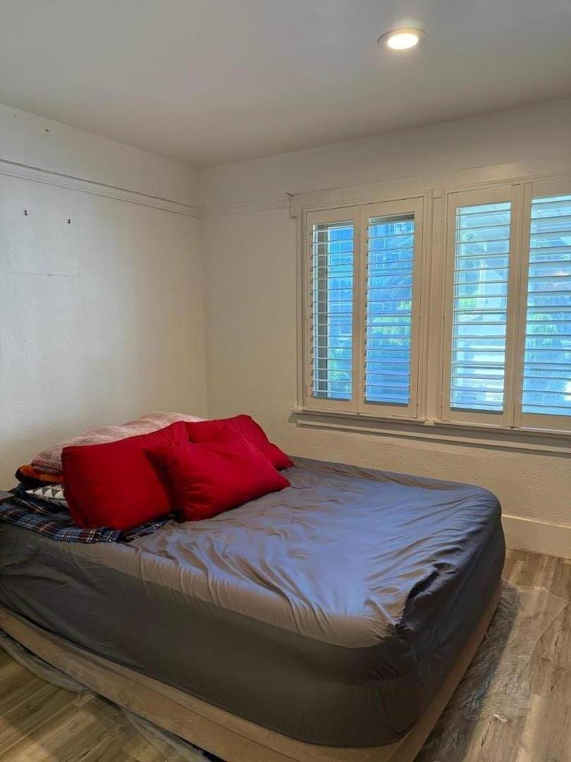 Hayward, California, 94541, United States, 2 Bedrooms Bedrooms, ,1 BathroomBathrooms,Residential,For Sale,1944993