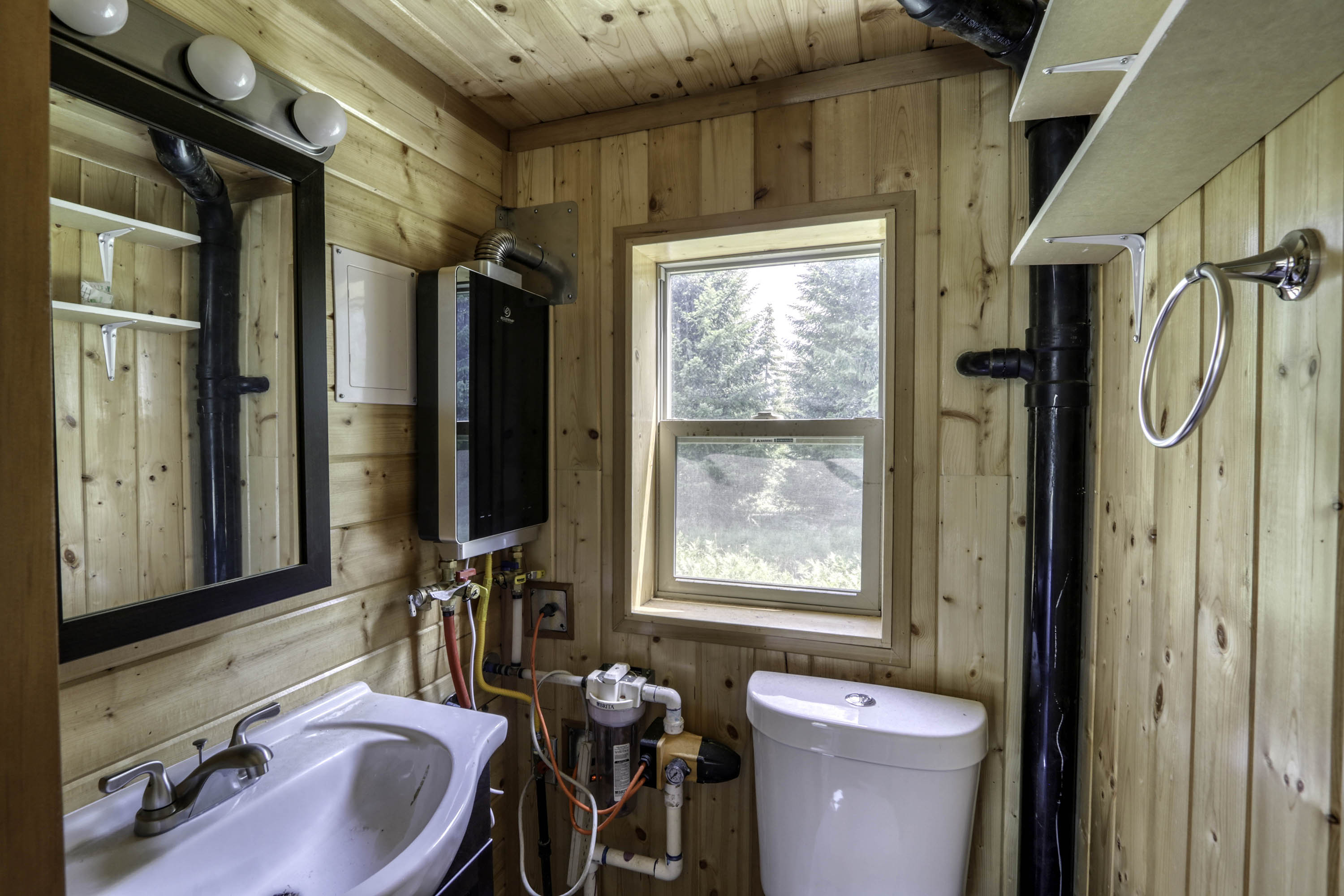 Priest River, Idaho, 83856, United States, 1 Bedroom Bedrooms, ,2 BathroomsBathrooms,Residential,For Sale,1905806