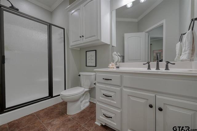 Tyler, Texas, 75706, United States, 4 Bedrooms Bedrooms, ,3 BathroomsBathrooms,Residential,For Sale,1976690