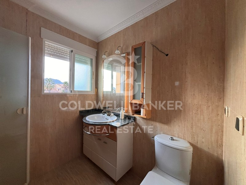 Calle Lisboa Alicante, la Nucia, El Tossal-Bello H, la Nucia, Comunidad Valenciana, 03530, ES, 7 Bedrooms Bedrooms, ,4 BathroomsBathrooms,Residential,For Sale,Calle Lisboa Alicante, la Nucia, El Tossal-Bello H,1682591