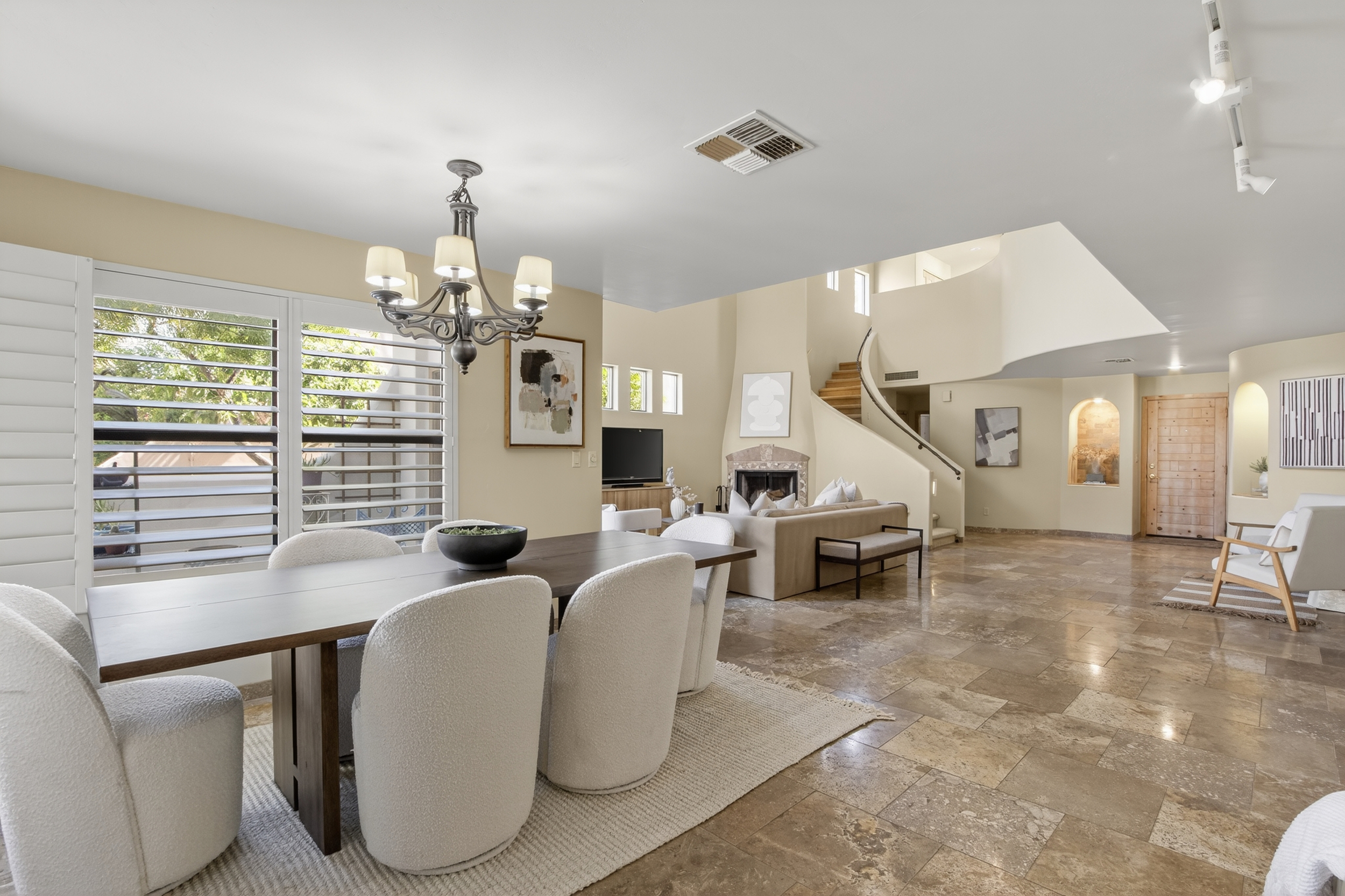 Tempe, Arizona, 85283, United States, 2 Bedrooms Bedrooms, ,Residential,For Sale,1966872