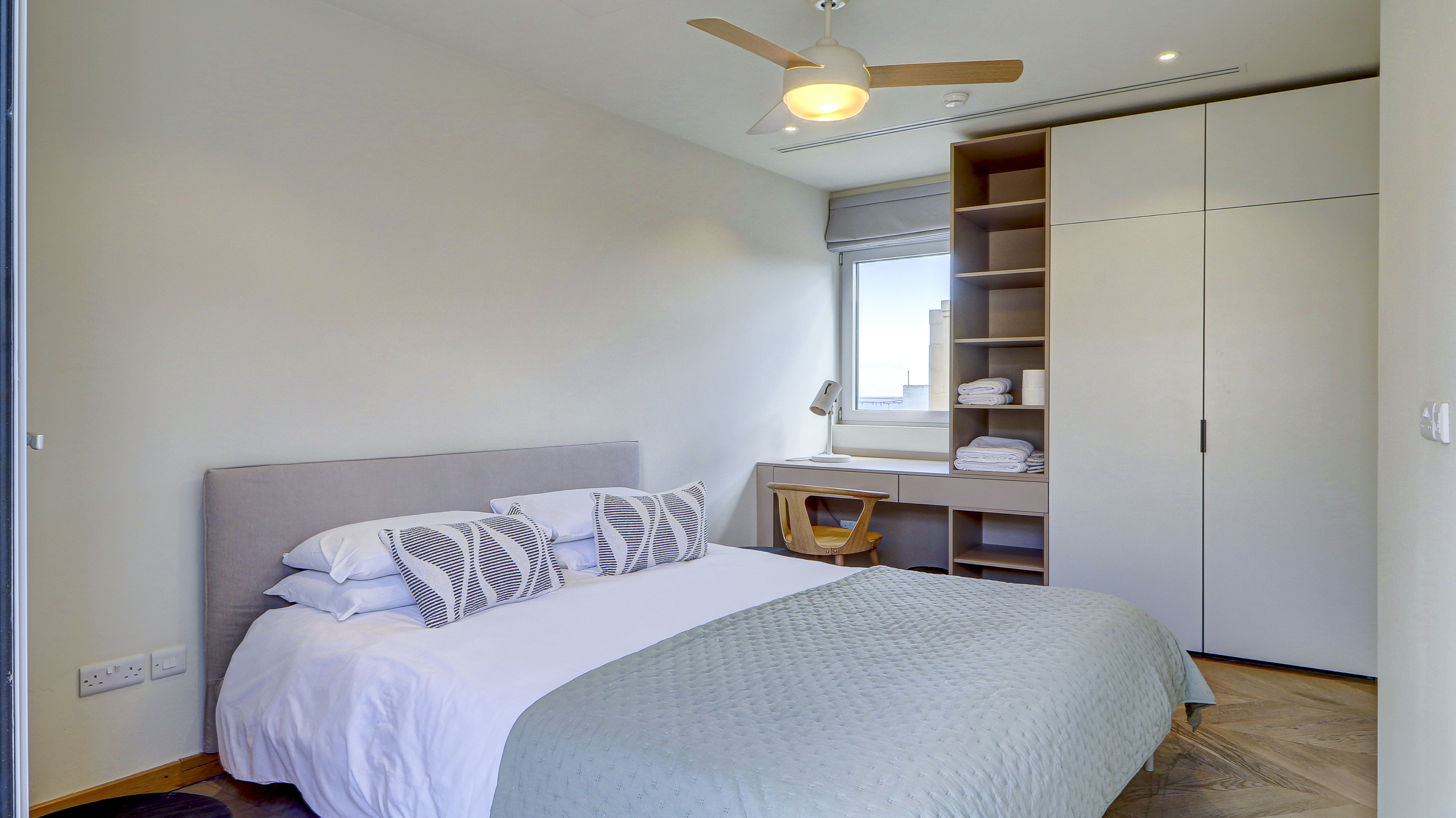  Stunning Penthouse - 物件實景