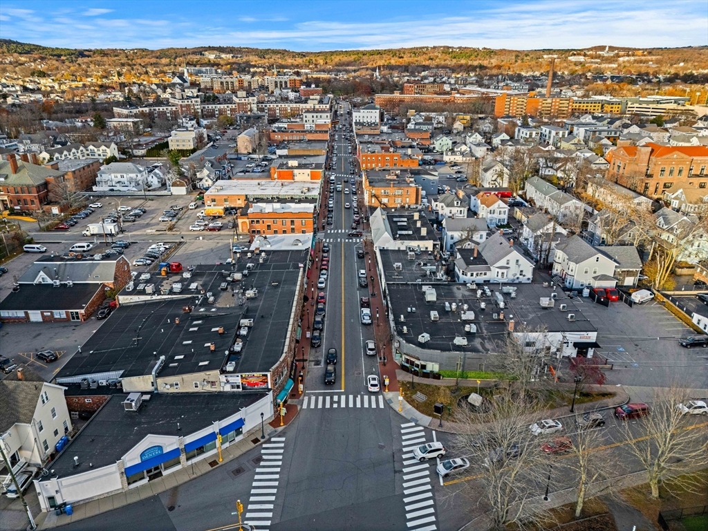 Waltham, Massachusetts, 02453, United States, 2 Bedrooms Bedrooms, ,2 BathroomsBathrooms,Residential,For Sale,2001729