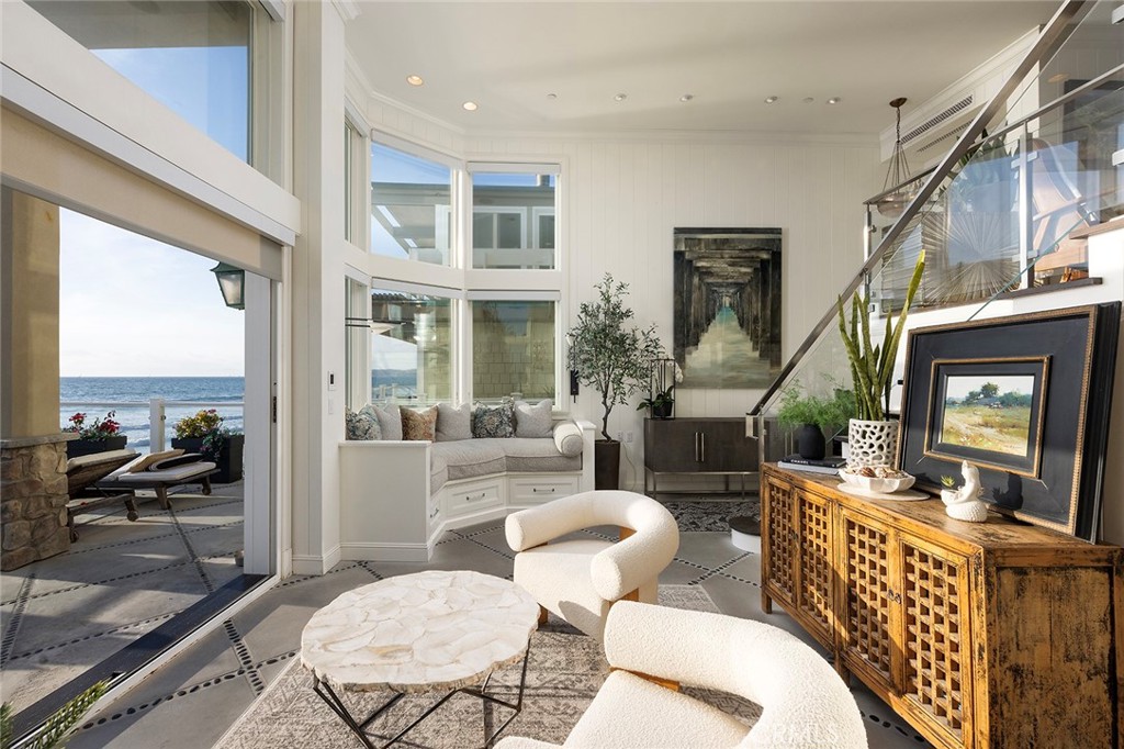 Dana Point, California, 92624, United States, 4 Bedrooms Bedrooms, ,5 BathroomsBathrooms,Residential,For Sale,1739161