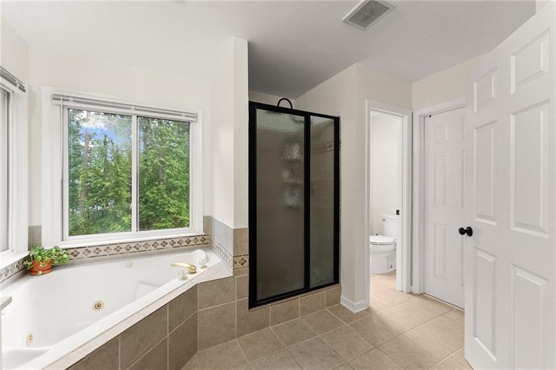 Cumming, Georgia, 30041, United States, 4 Bedrooms Bedrooms, ,3 BathroomsBathrooms,Residential,For Sale,1928883