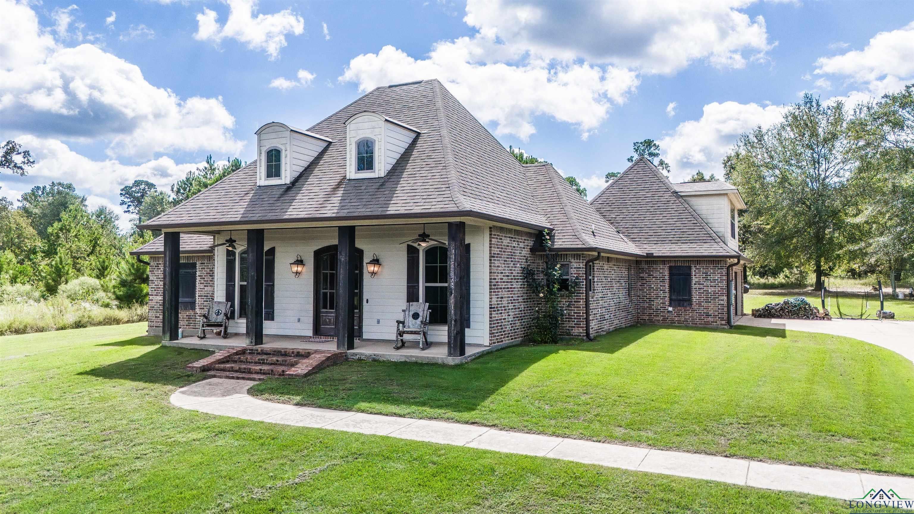 Waskom, Texas, 75692, United States, 4 Bedrooms Bedrooms, ,4 BathroomsBathrooms,Residential,For Sale,1976649