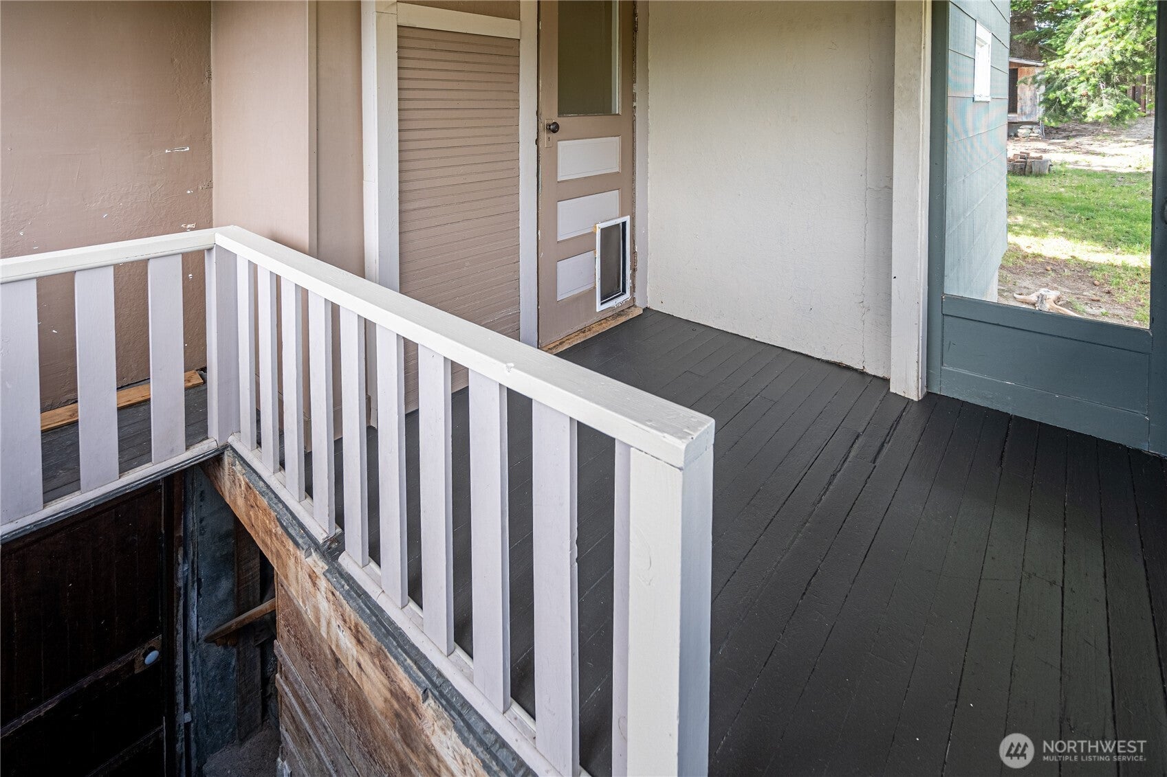 Manson, Washington, 98831, United States, 4 Bedrooms Bedrooms, ,1 BathroomBathrooms,Residential,For Sale,1821067