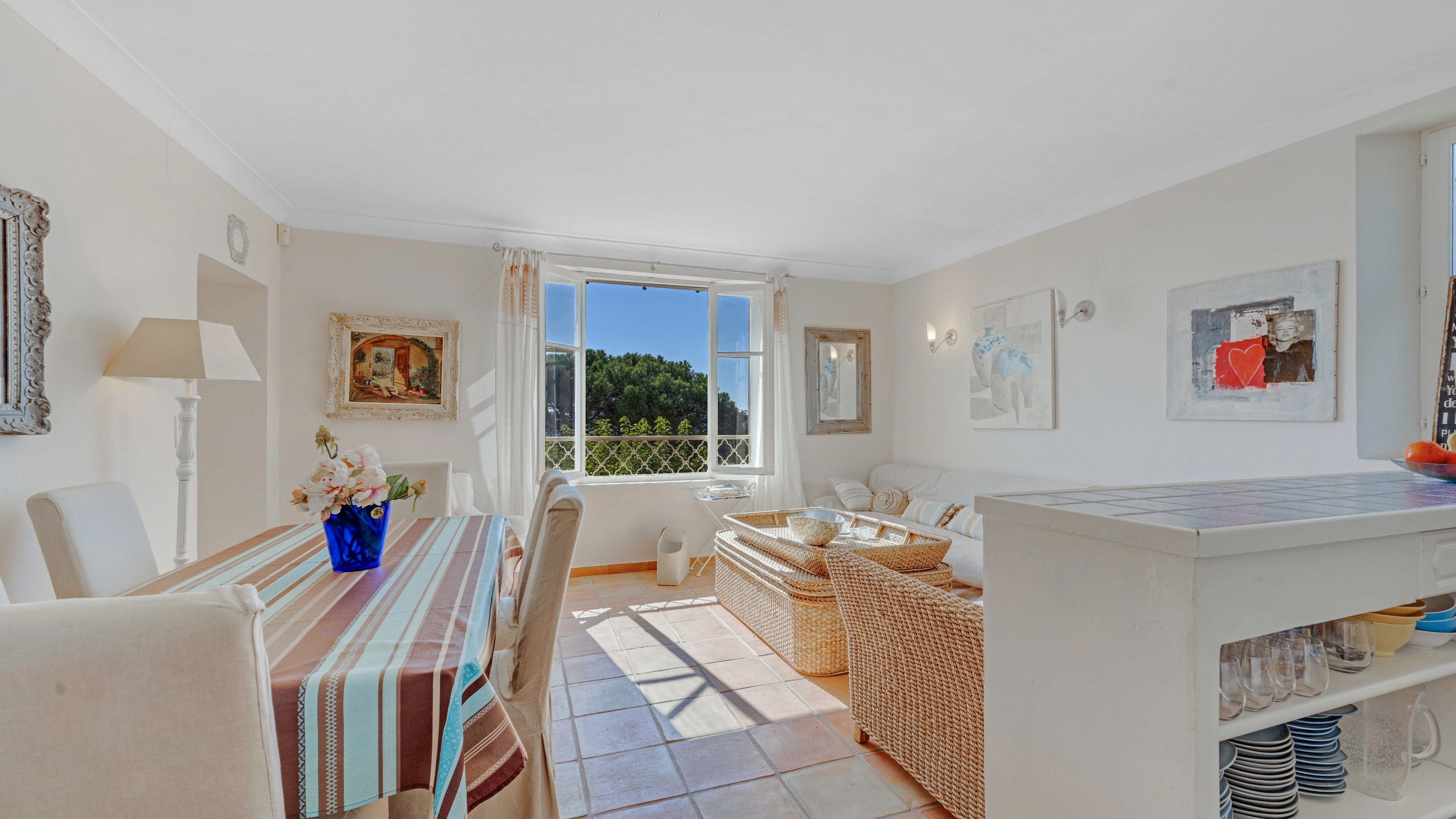  Charming Provençal villa with sea view near Saint-Tropez – French Riviera - 物件實景