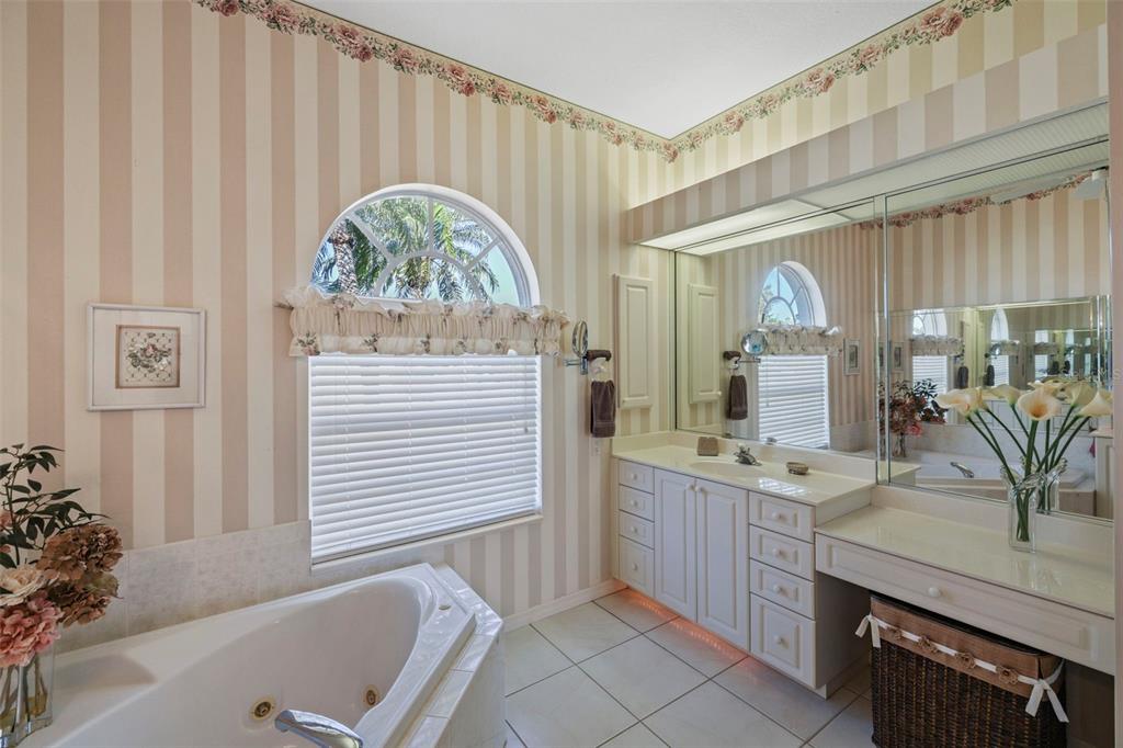Lake Suzy, Florida, 34269, United States, 3 Bedrooms Bedrooms, ,2 BathroomsBathrooms,Residential,For Sale,1737592
