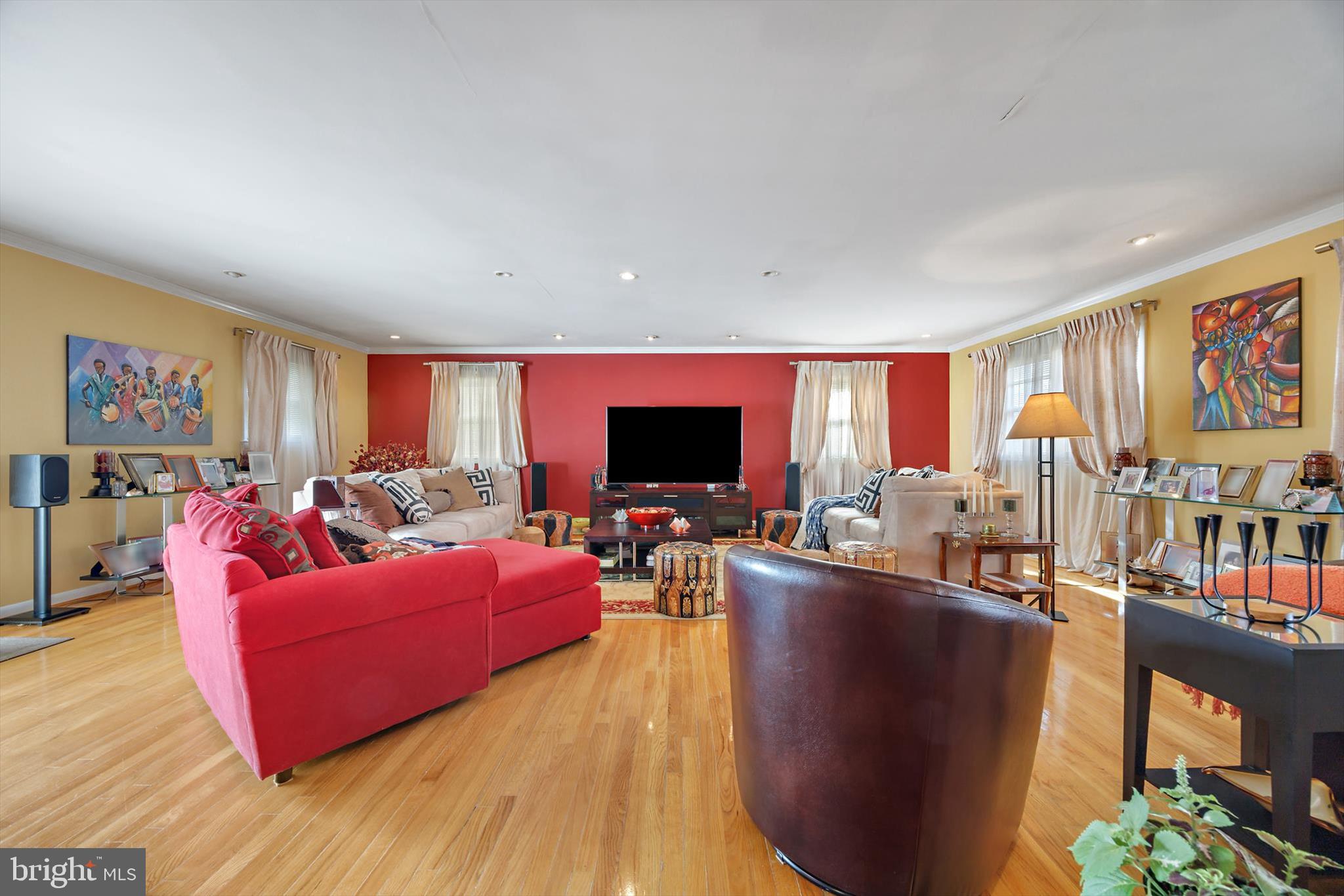 Clinton, Maryland, 20735, United States, 4 Bedrooms Bedrooms, ,3 BathroomsBathrooms,Residential,For Sale,2005934