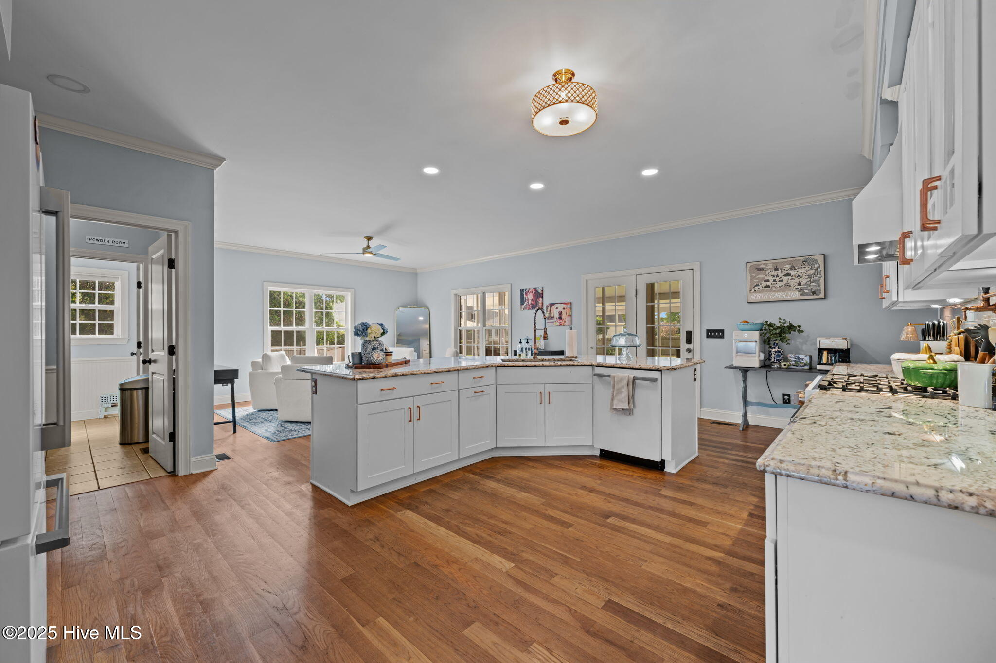 New Bern, North Carolina, 28562, United States, 5 Bedrooms Bedrooms, ,4 BathroomsBathrooms,Residential,For Sale,1941711
