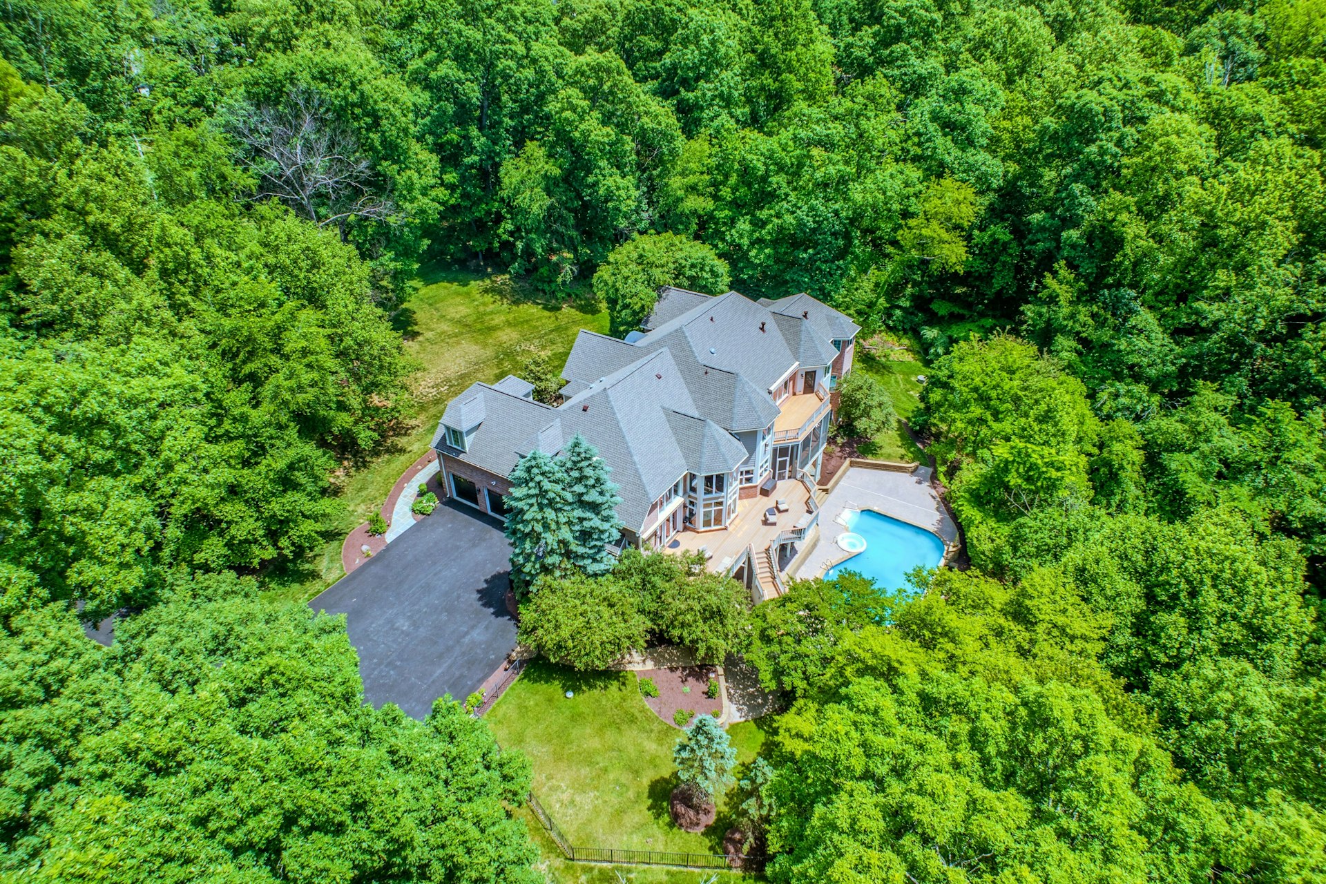  40321 Beacon Hill Drive, Leesburg, VA 20176 - 物件實景