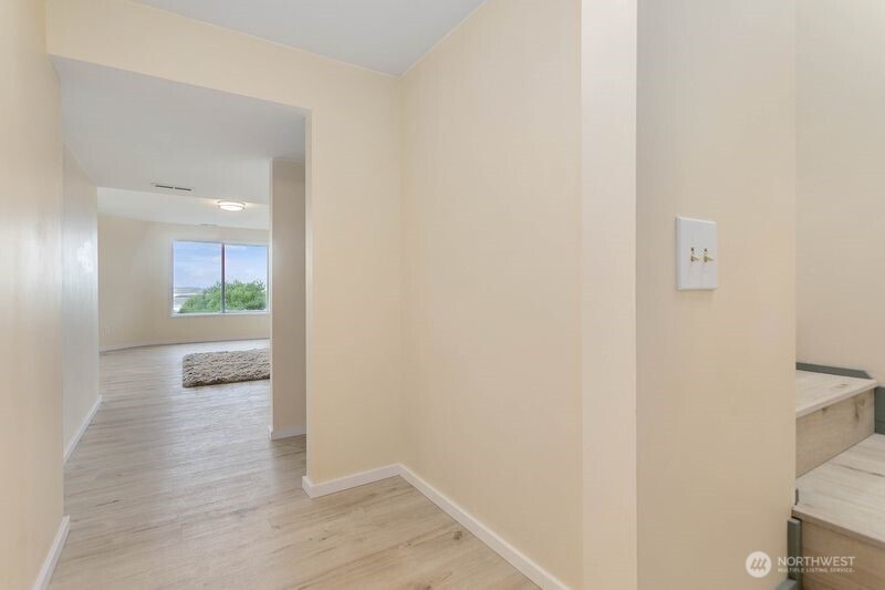 Blaine, Washington, 98230, United States, 2 Bedrooms Bedrooms, ,2 BathroomsBathrooms,Residential,For Sale,1896205