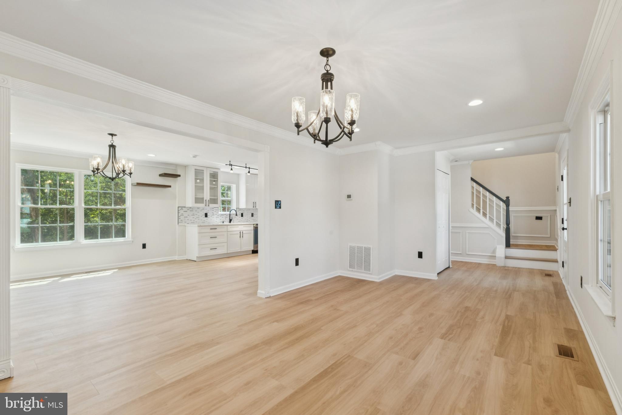 Fairfax, Virginia, 22030, United States, 4 Bedrooms Bedrooms, ,4 BathroomsBathrooms,Residential,For Sale,1978960