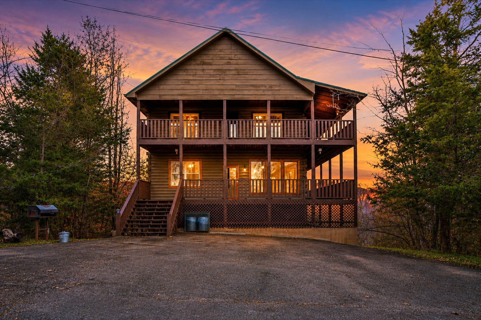 Sevierville, Tennessee, 37876-3406, United States, 3 Bedrooms Bedrooms, ,5 BathroomsBathrooms,Residential,For Sale,2049447