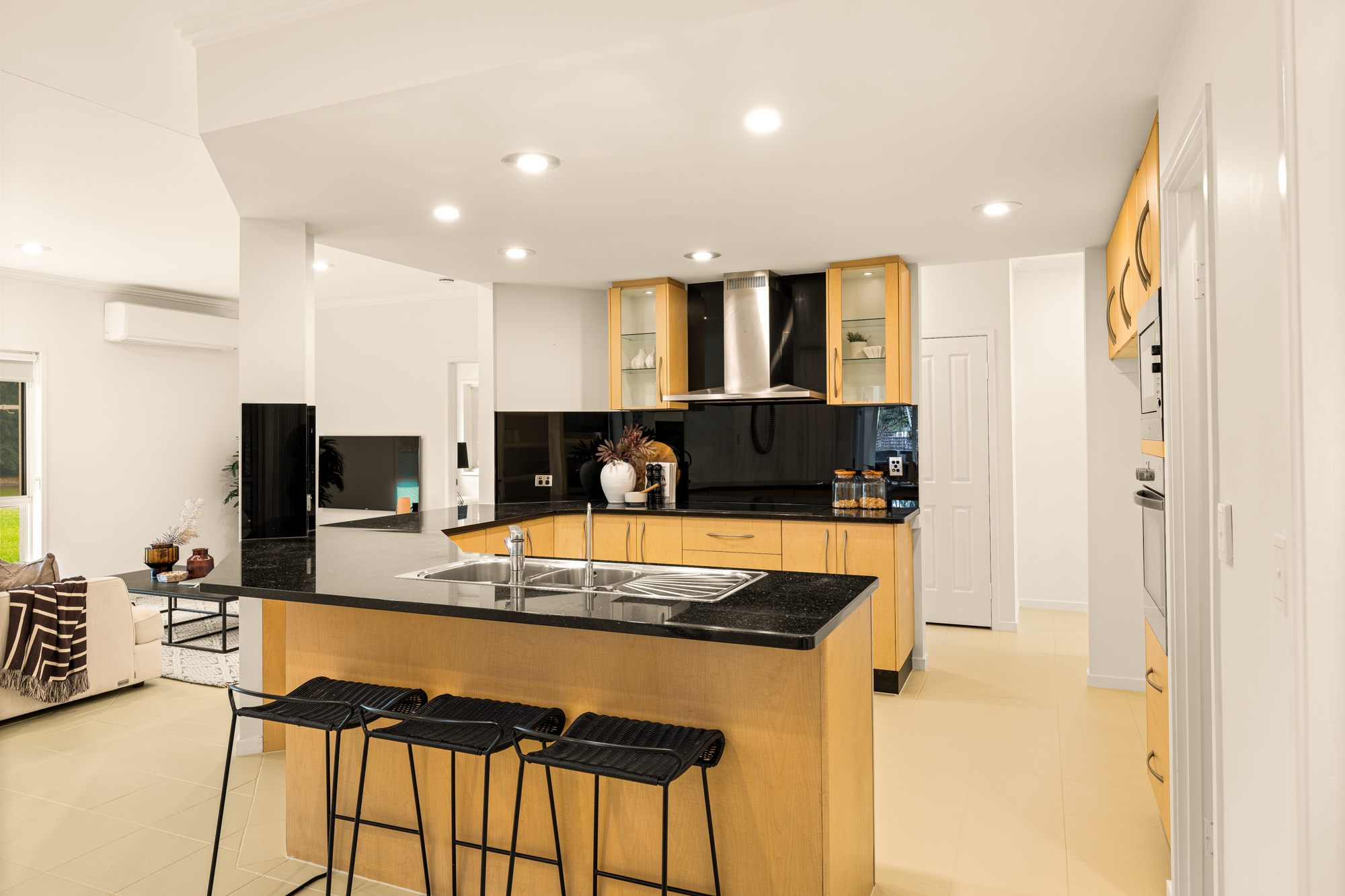  Prestige, Privacy and an Acreage Lifestyle Estate - 物件實景