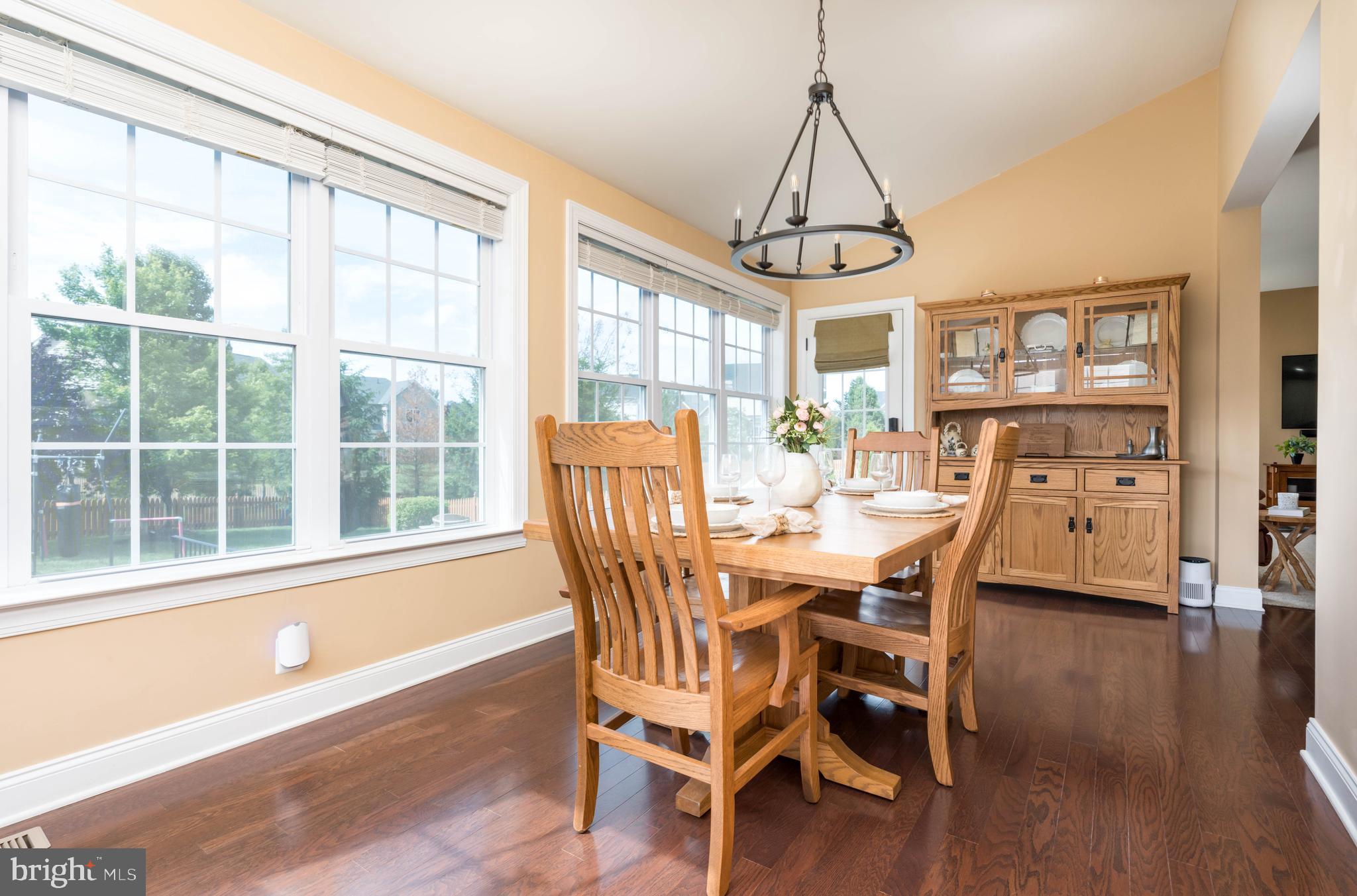 Haymarket, Virginia, 20169, United States, 4 Bedrooms Bedrooms, ,5 BathroomsBathrooms,Residential,For Sale,2048396