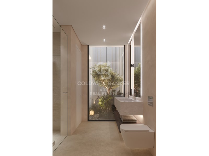 Estepona, Andalusia, ES, 5 Bedrooms Bedrooms, ,4 BathroomsBathrooms,Residential,For Sale,1987844