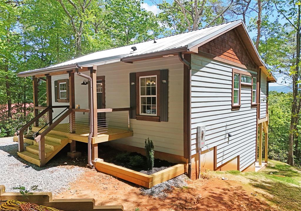 Blue Ridge, Georgia, 30513, United States, 2 Bedrooms Bedrooms, ,2 BathroomsBathrooms,Residential,For Sale,1805607