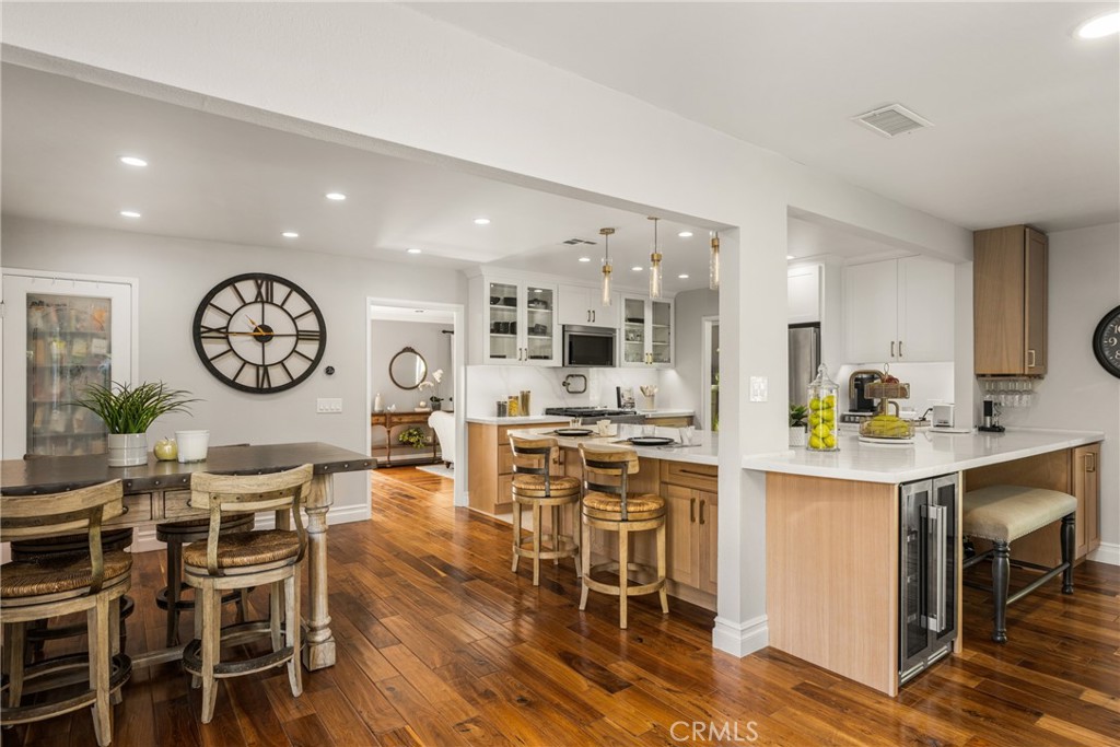 Orange, California, 92865, United States, 4 Bedrooms Bedrooms, ,3 BathroomsBathrooms,Residential,For Sale,1989435