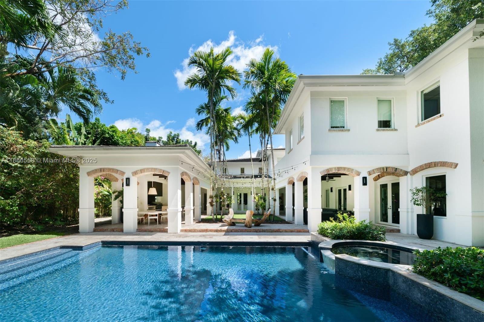 Miami, Florida, 33129, United States, 6 Bedrooms Bedrooms, ,7 BathroomsBathrooms,Residential,For Sale,1933158