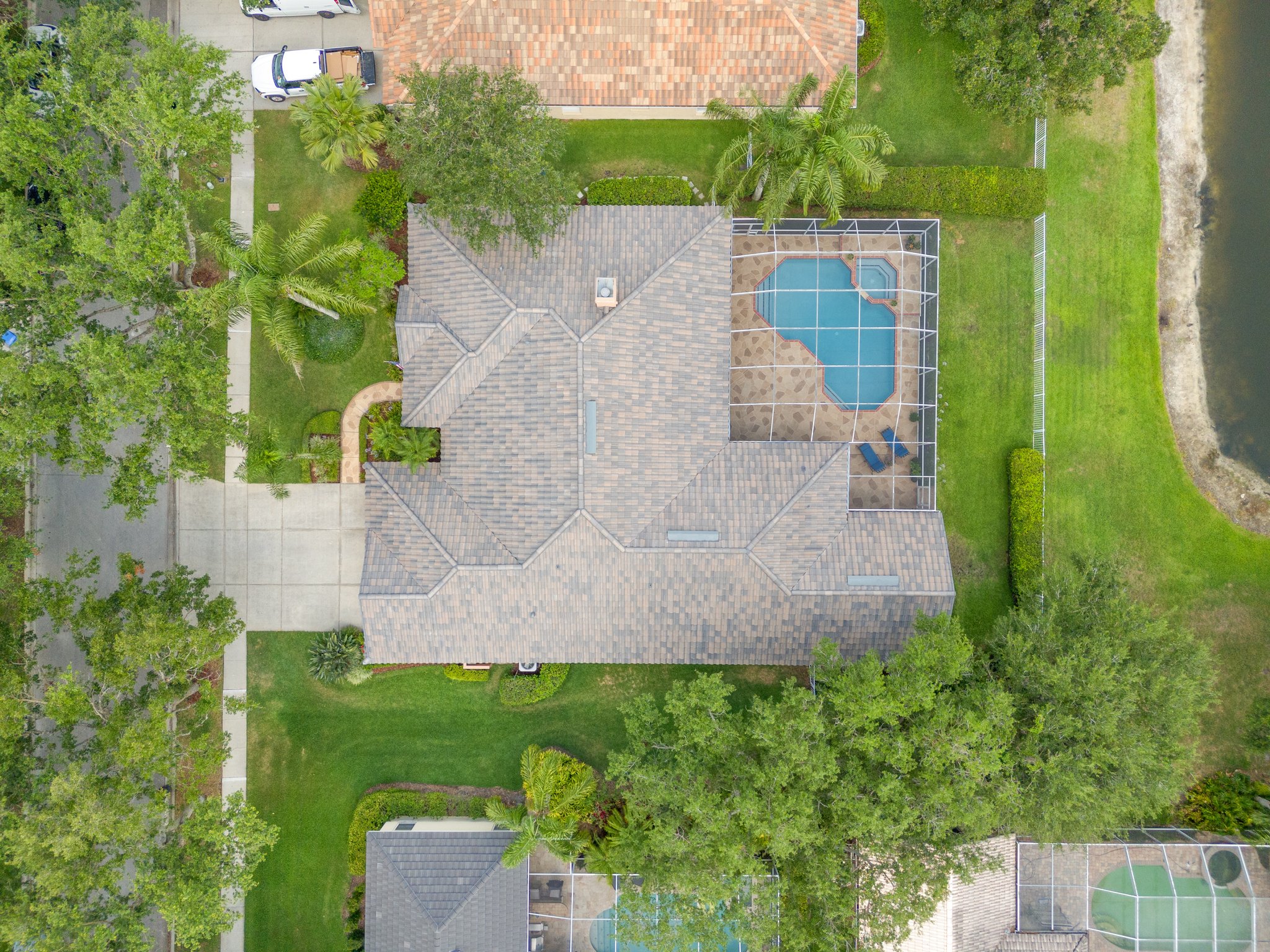 Tampa, Florida, 33647, United States, 5 Bedrooms Bedrooms, ,4 BathroomsBathrooms,Residential,For Sale,1835178