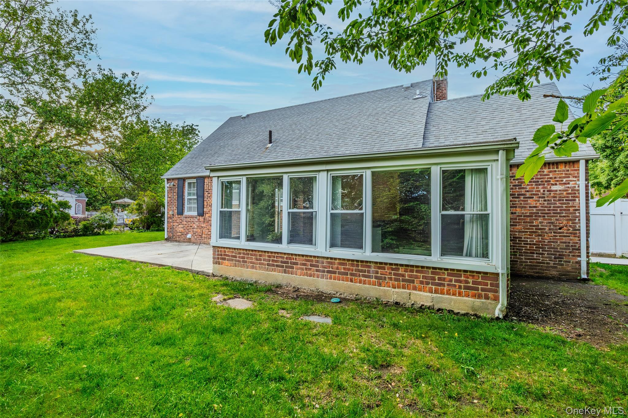 Uniondale, New York, 11553, United States, 4 Bedrooms Bedrooms, ,3 BathroomsBathrooms,Residential,For Sale,2049271