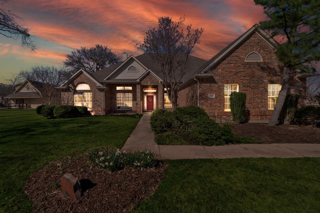 Denton, Texas, 76208, United States, 4 Bedrooms Bedrooms, ,5 BathroomsBathrooms,Residential,For Sale,2022446