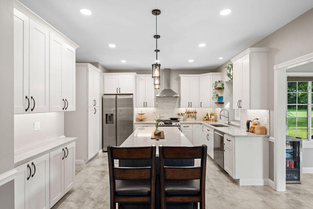 Valparaiso, Indiana, 46385, United States, 4 Bedrooms Bedrooms, ,3 BathroomsBathrooms,Residential,For Sale,1988266