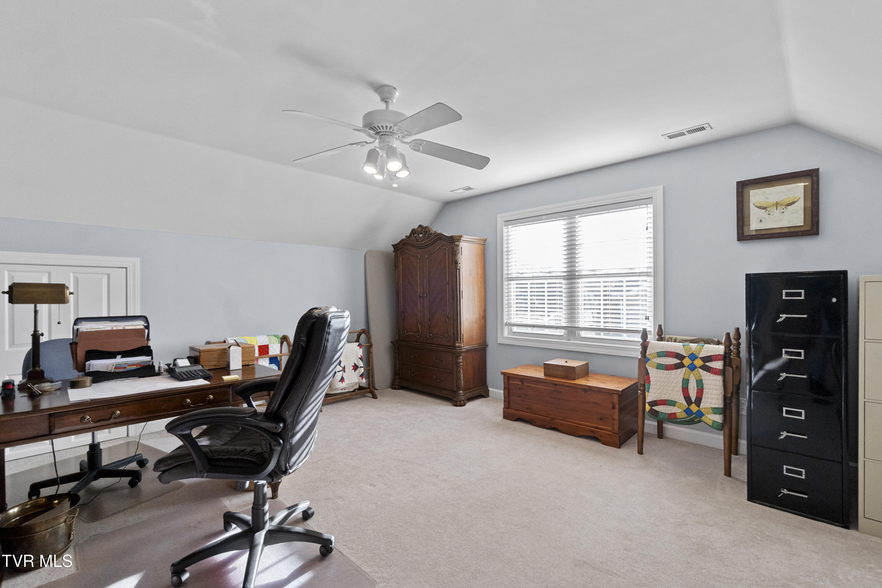 Greeneville, Tennessee, 37745, United States, 5 Bedrooms Bedrooms, ,5 BathroomsBathrooms,Residential,For Sale,2012581