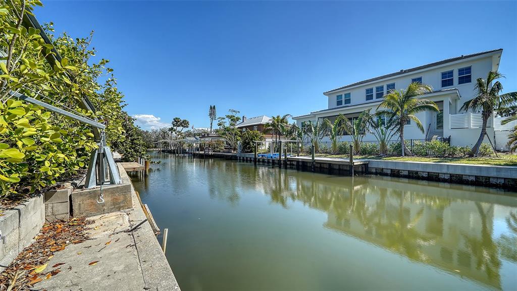 Sarasota, Florida, 34242, United States, 4 Bedrooms Bedrooms, ,3 BathroomsBathrooms,Residential,For Sale,1885427