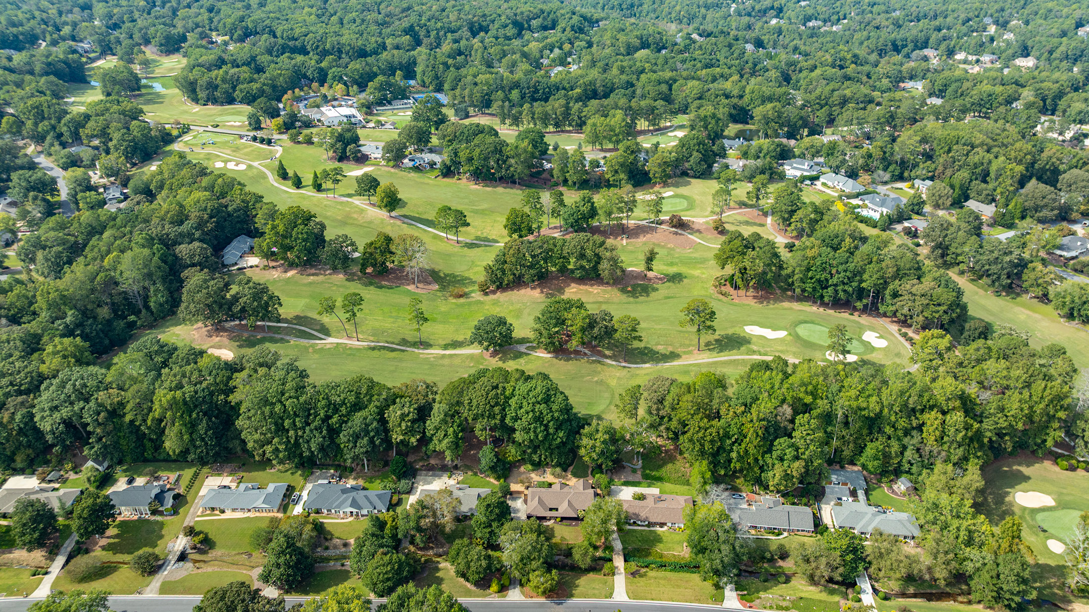  Spacious Ranch Overlooking the Fourth Fairway at Brookfield Country Club - 物件實景