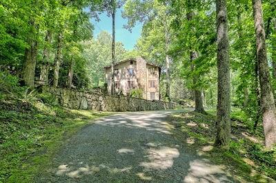 192 Brookwood Drive, Blairsville, Georgia, 30512, United States, 5 Bedrooms Bedrooms, ,6 BathroomsBathrooms,Residential,For Sale,192 Brookwood Drive,1668132