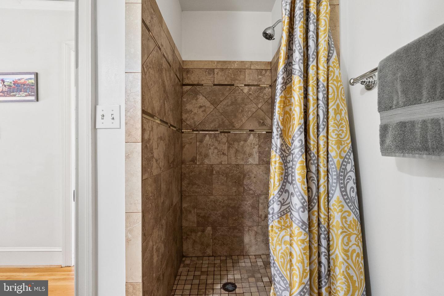 Washington, District of Columbia, 20018, United States, 3 Bedrooms Bedrooms, ,4 BathroomsBathrooms,Residential,For Sale,1907090