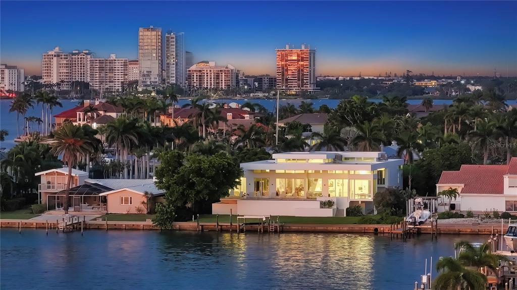 Sarasota, Florida, 34236, United States, 3 Bedrooms Bedrooms, ,5 BathroomsBathrooms,Residential,For Sale,1908406
