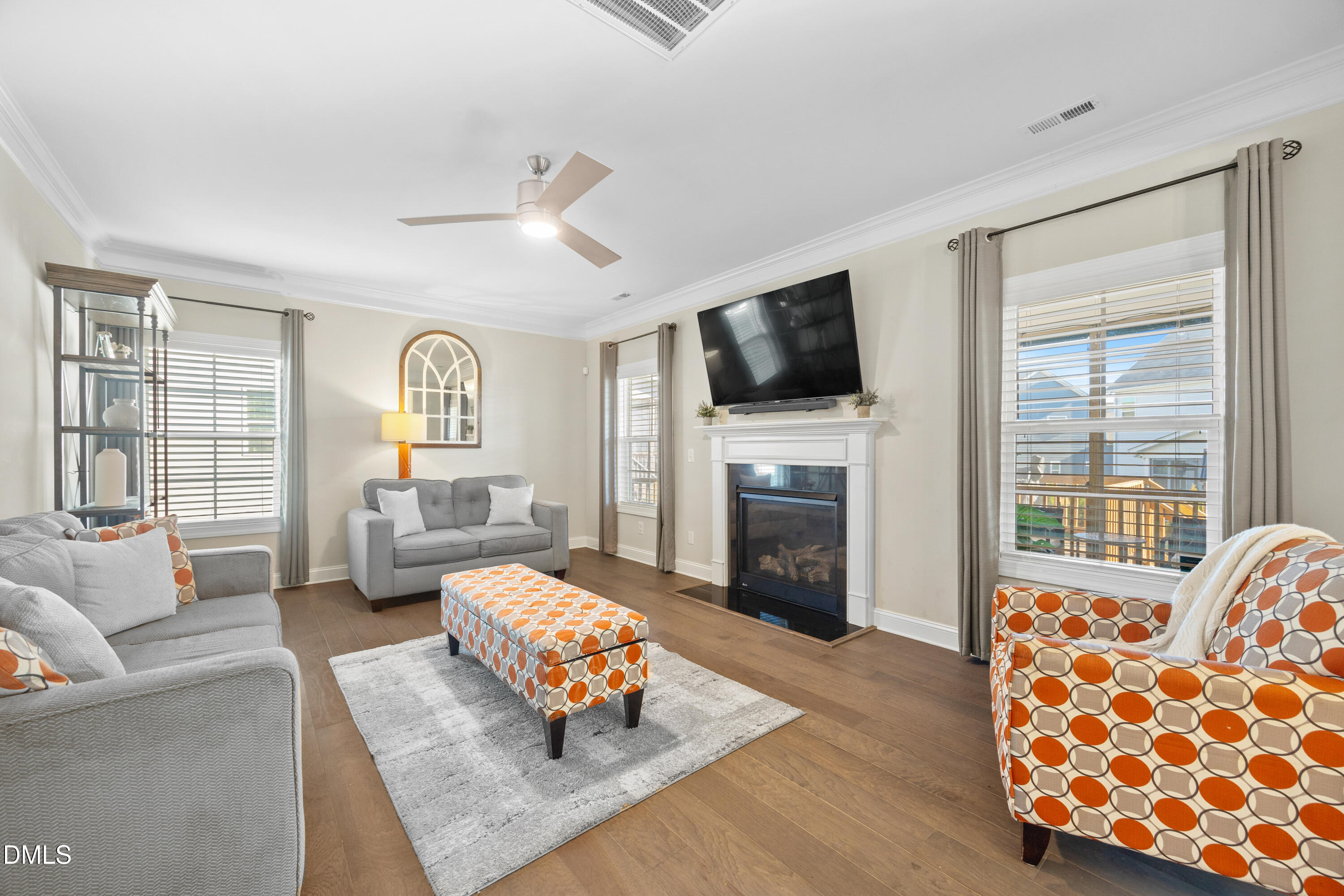 Fuquay Varina, North Carolina, 27526, United States, 5 Bedrooms Bedrooms, ,4 BathroomsBathrooms,Residential,For Sale,1990818