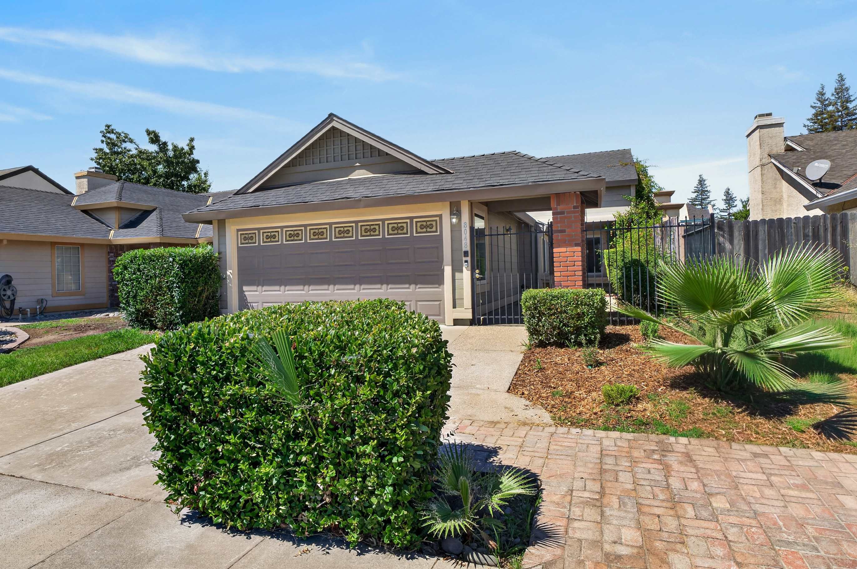  8048 Cardale Way, Sacramento, CA 95829 - 物件實景