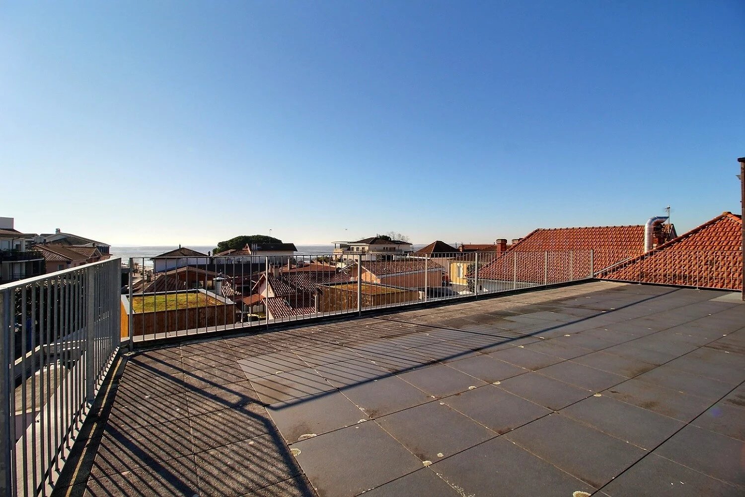 Andernos-les-Bains, New Aquitaine, 33510, FR, 4 Bedrooms Bedrooms, ,2 BathroomsBathrooms,Residential,For Sale,1675160