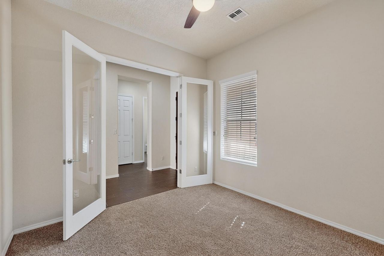 Rio Rancho, New Mexico, 87124, United States, 3 Bedrooms Bedrooms, ,2 BathroomsBathrooms,Residential,For Sale,1992883