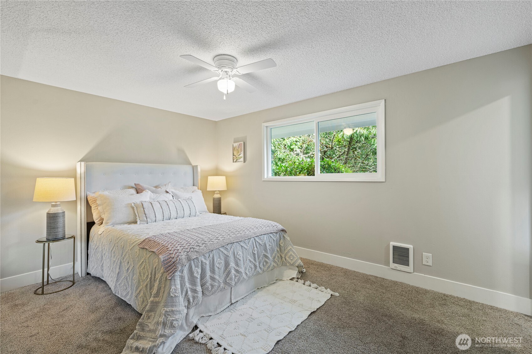 University Place, Washington, 98466, United States, 5 Bedrooms Bedrooms, ,3 BathroomsBathrooms,Residential,For Sale,1910787