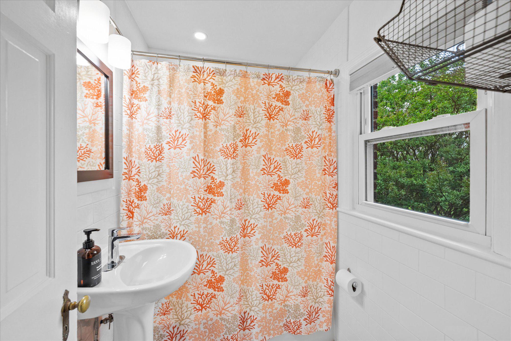  4417 Faraday Place NW, Washington, DC, 20016 - 物件實景