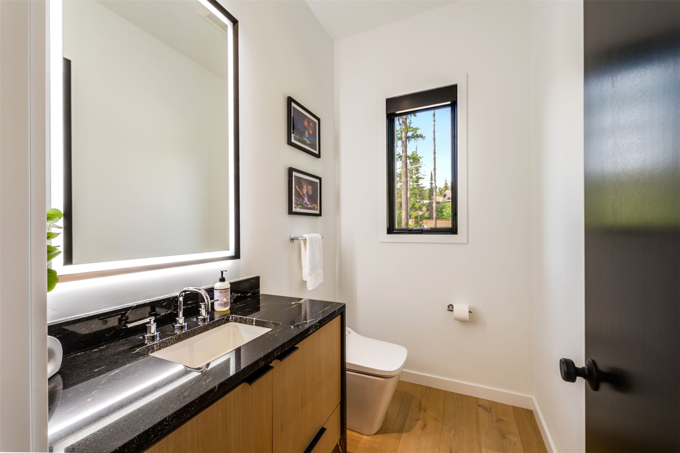  3812 Tamarack Avenue, B - 物件實景