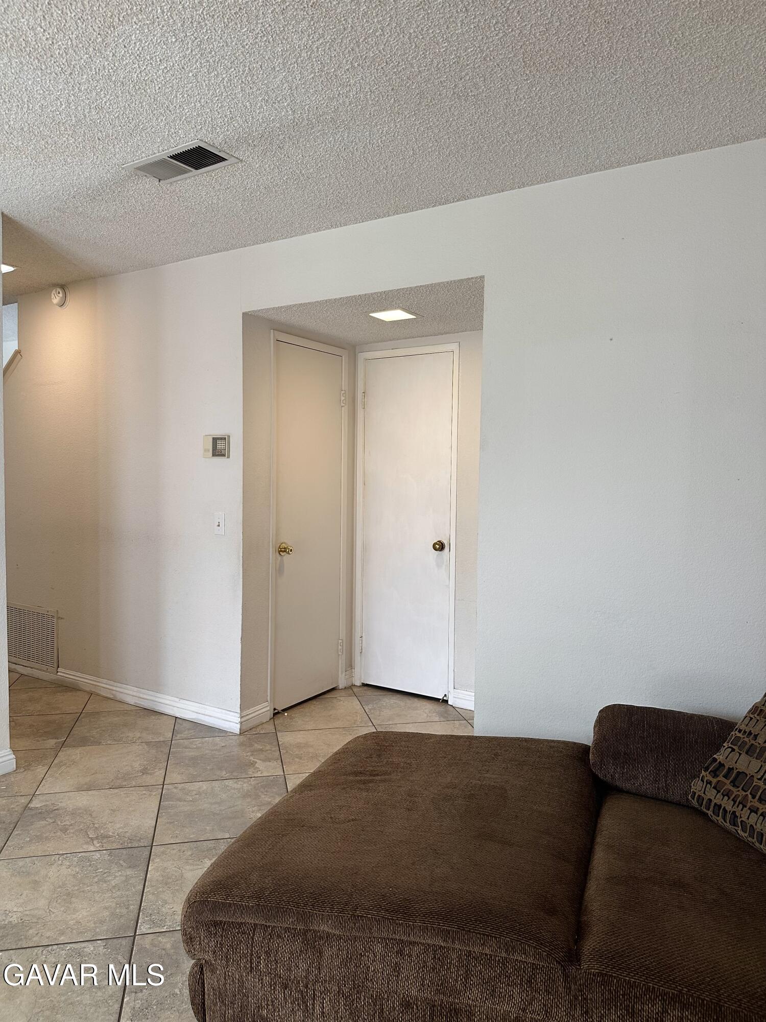 Palmdale, California, 93551, United States, 3 Bedrooms Bedrooms, ,3 BathroomsBathrooms,Residential,For Sale,1973672