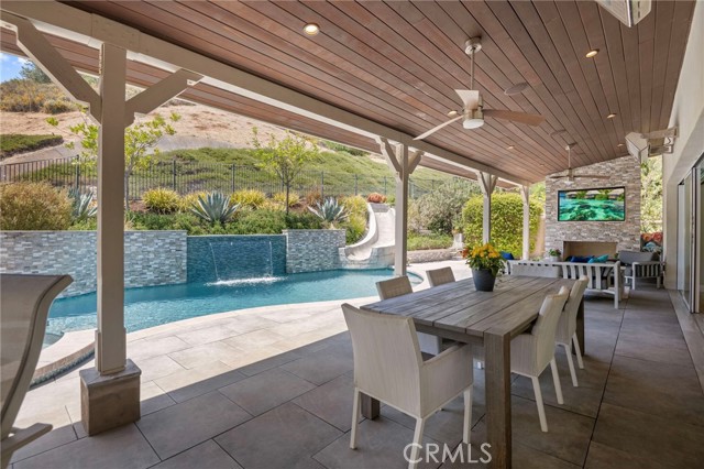 Trabuco Canyon, California, 92679, United States, 6 Bedrooms Bedrooms, ,3 BathroomsBathrooms,Residential,For Sale,2049432