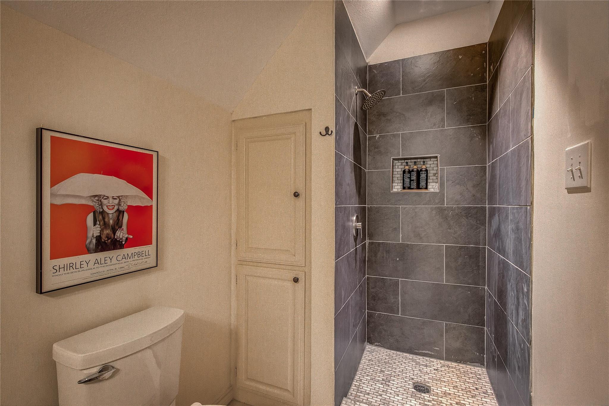 Sulphur Springs, Texas, 75482, United States, 5 Bedrooms Bedrooms, ,6 BathroomsBathrooms,Residential,For Sale,1978308