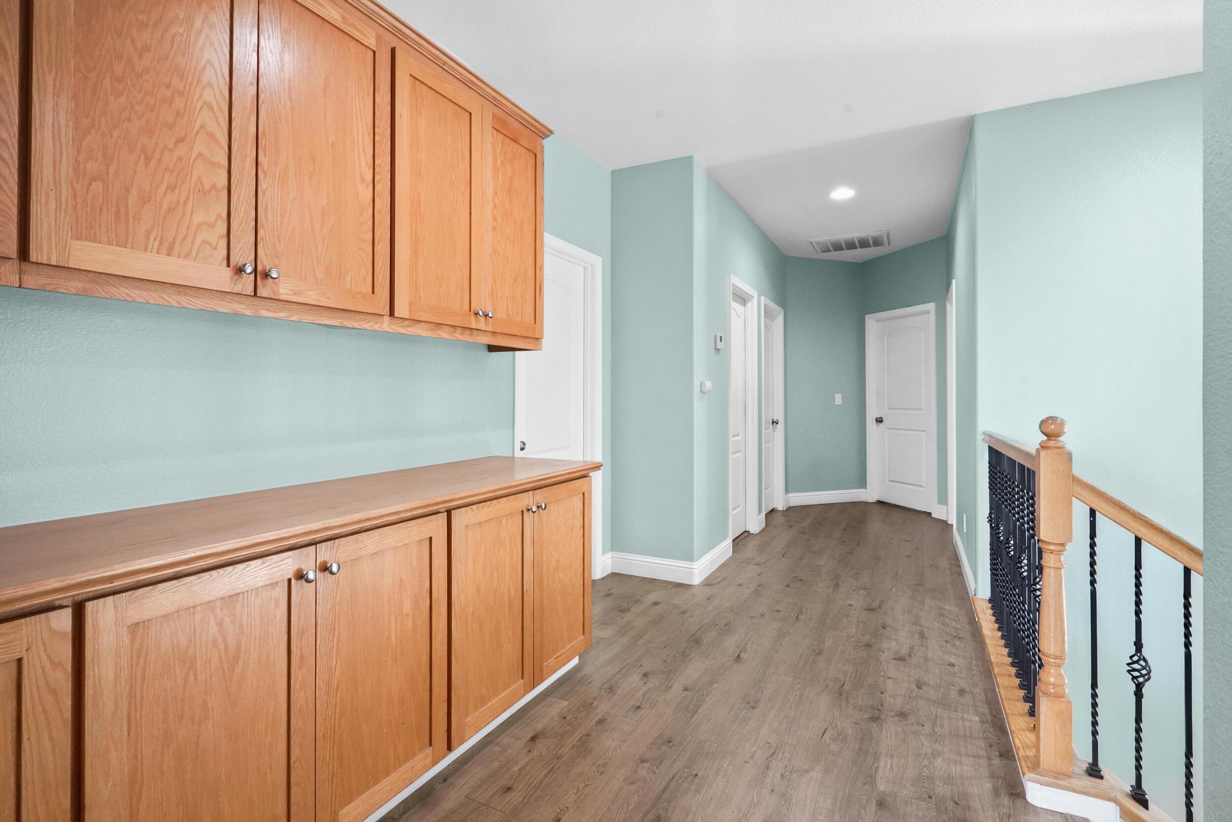 Porterville, California, 93257, United States, 5 Bedrooms Bedrooms, ,3 BathroomsBathrooms,Residential,For Sale,1983306