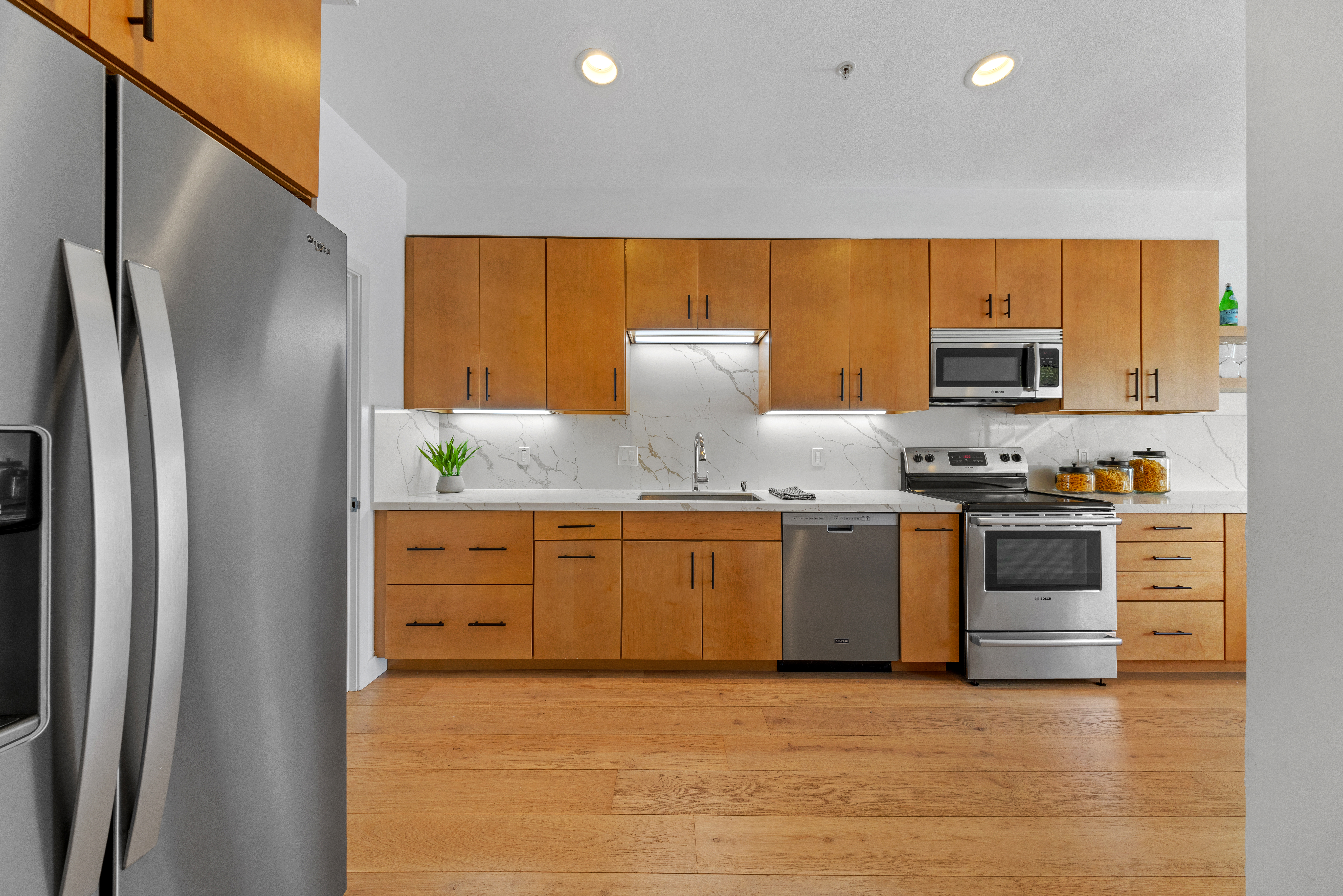  Stylish Waterfront Residence - 物件實景